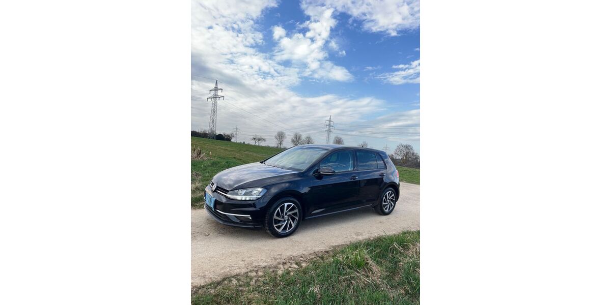 VW Golf 172.000 km 10.200 &euro; Mühlhausen 70378