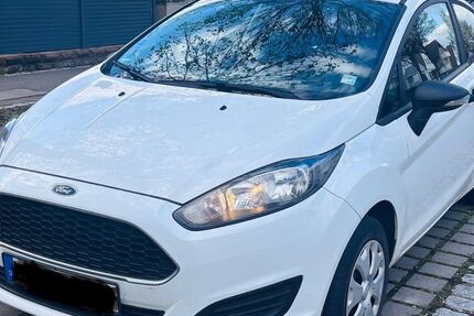 Ford Fiesta 62.800 km 8.900 &euro; Remseck 71686