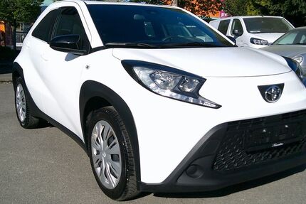 Toyota Aygo (X) 29.900 km 12.360 &euro; Sindelfingen 71065