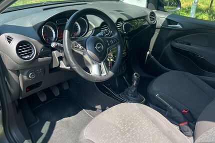 Opel Adam 70.500 km 8.800 &euro; Reutlingen 72766