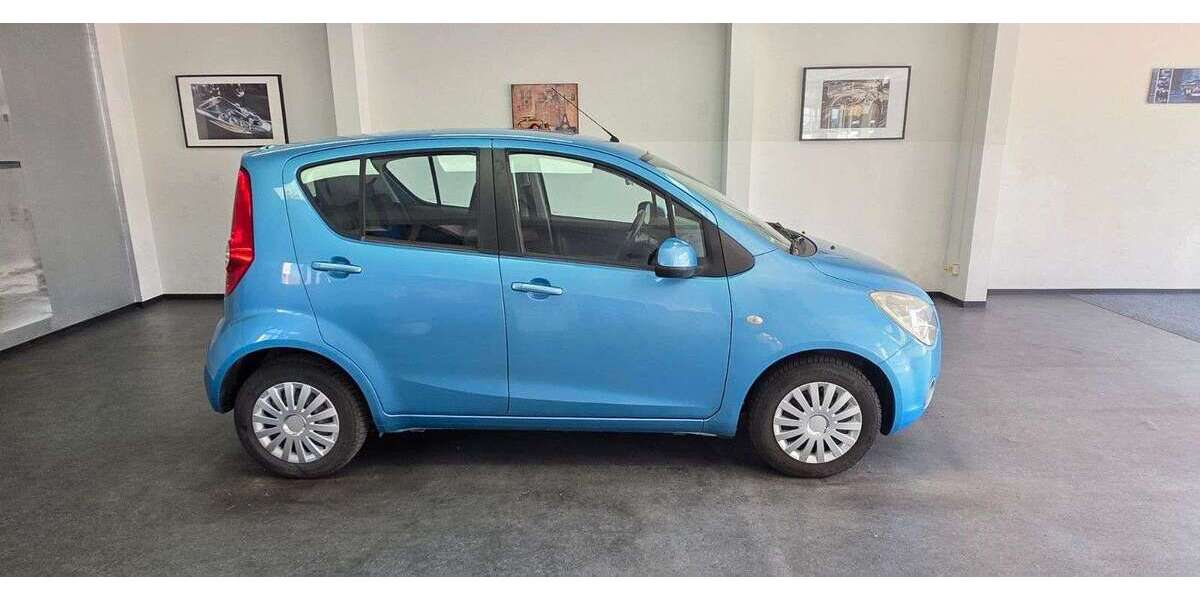 Opel Agila 83.000 km 3.990 &euro; Asperg 71679