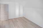 Hochwertig sanierte 2-Zimmer-Dachgeschosswohnung mit Balkon - 2- Esslingen am Neckar Oberesslingen | Angebot:27646718