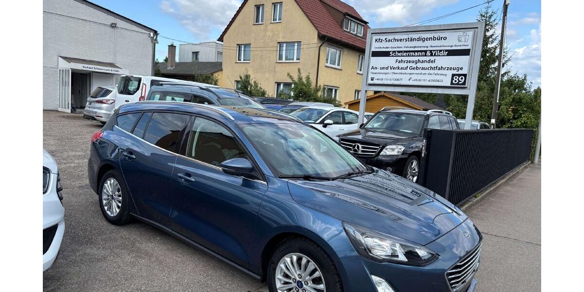 Ford Focus 150.000 km 11.900 &euro; Korntal-Münchingen 70825
