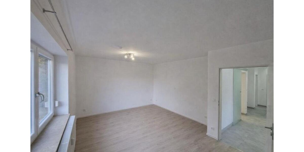 Etagenwohnung Rohrdorf - 2 Zimmer, 72 m&sup2;, 200.000&euro; | Angebot:27020425