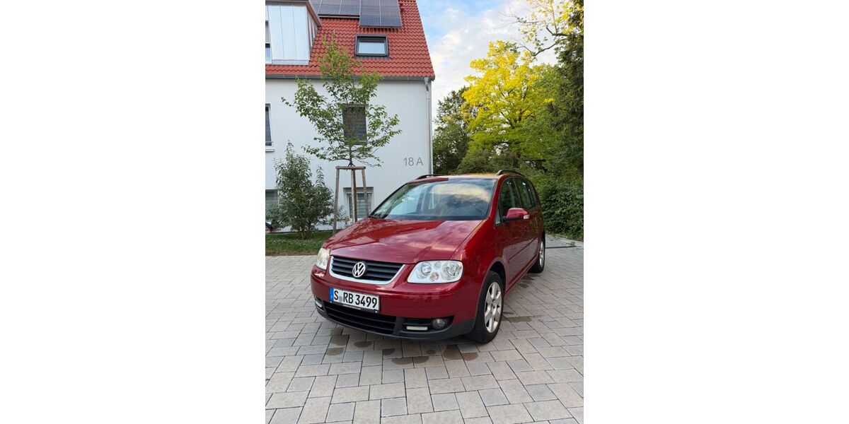 VW Touran 168.000 km 3.990 &euro; Stuttgart 70435