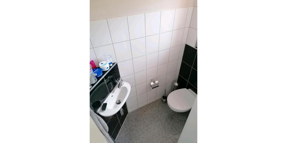 Reihenhaus Nürtingen - 2 Zimmer, 130 m&sup2;, 750.000&euro; | Angebot:24746295