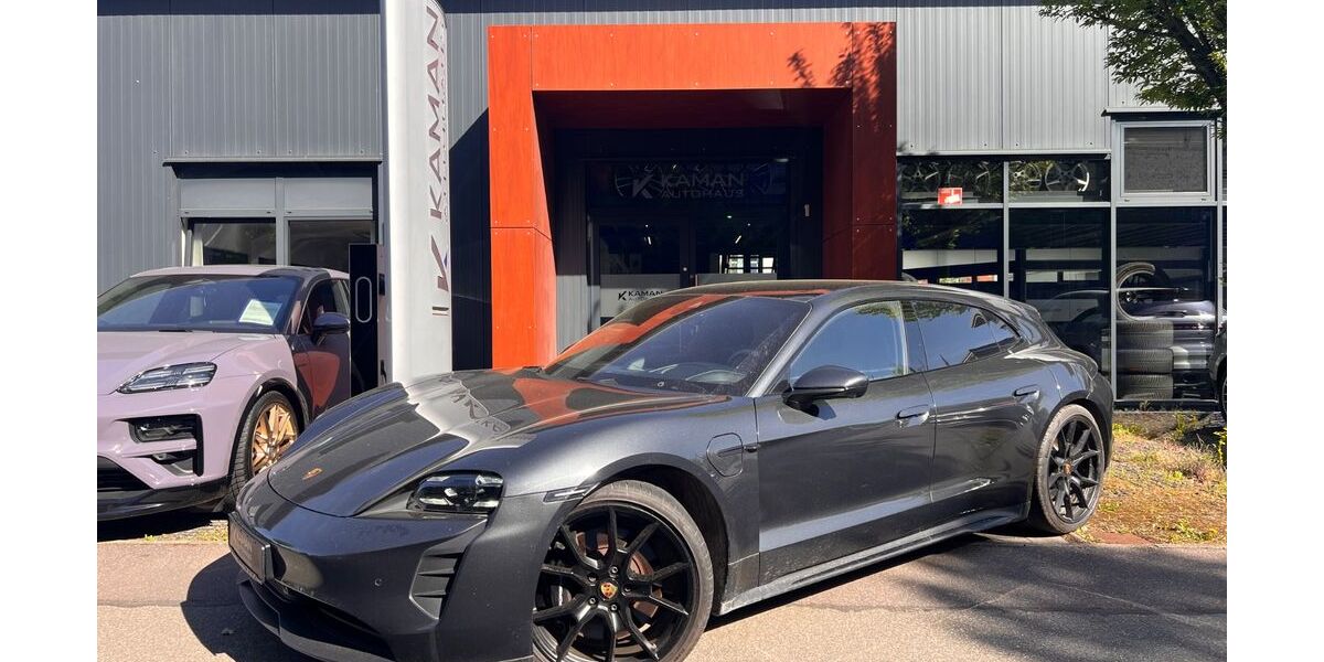 Porsche Taycan 22.300 km 88.700 &euro; Sindelfingen 71065