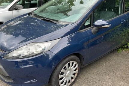 Ford Fiesta 136.912 km 2.999 &euro; Markgröningen 71706