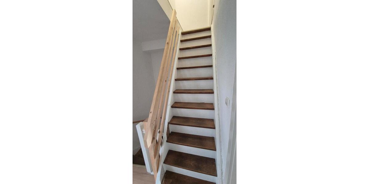 Reihenhaus Pforzheim - 6 Zimmer, 150 m&sup2;, 399.000&euro; | Angebot:24335322