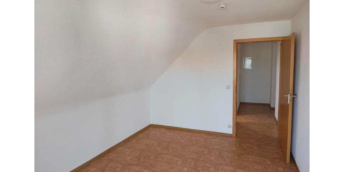 Dachgeschoßwohnung Stuttgart Stuttgart-West - 3 Zimmer, 65 m&sup2;, 690&euro; | Angebot:25972434