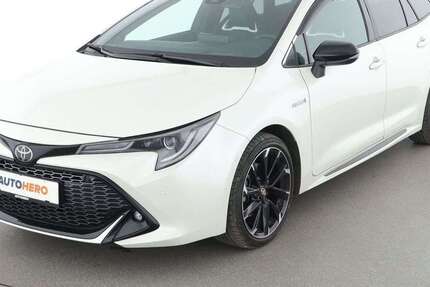 Toyota Corolla 26.324 km 27.590 € Stuttgart 70195
