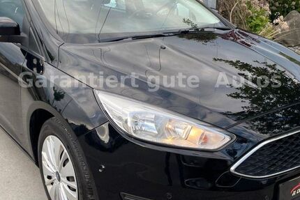 Ford Focus 84.006 km 10.800 € Reutlingen 72770