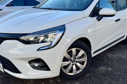 Renault Clio 40.828 km 10.700 € Holzgerlingen 71088