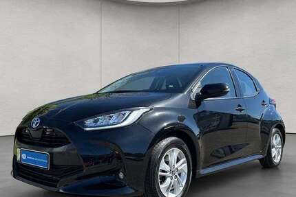 Toyota Yaris 15.150 km 21.780 &euro; Esslingen am Neckar 73730