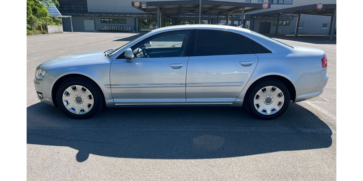 Audi A8 326.000 km 8.799 &euro; Gomaringen 72810