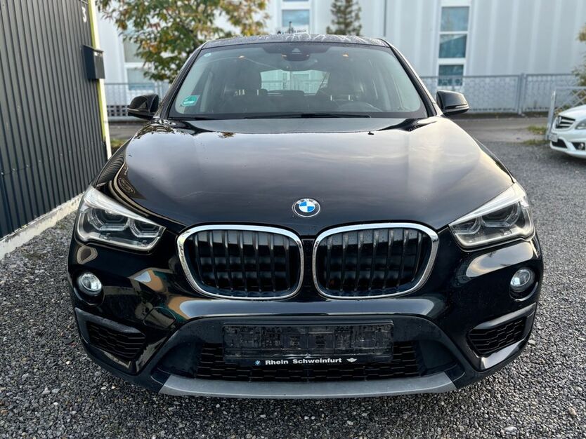 BMW X1 150.000 km 14.399 € Sindelfingen 71069