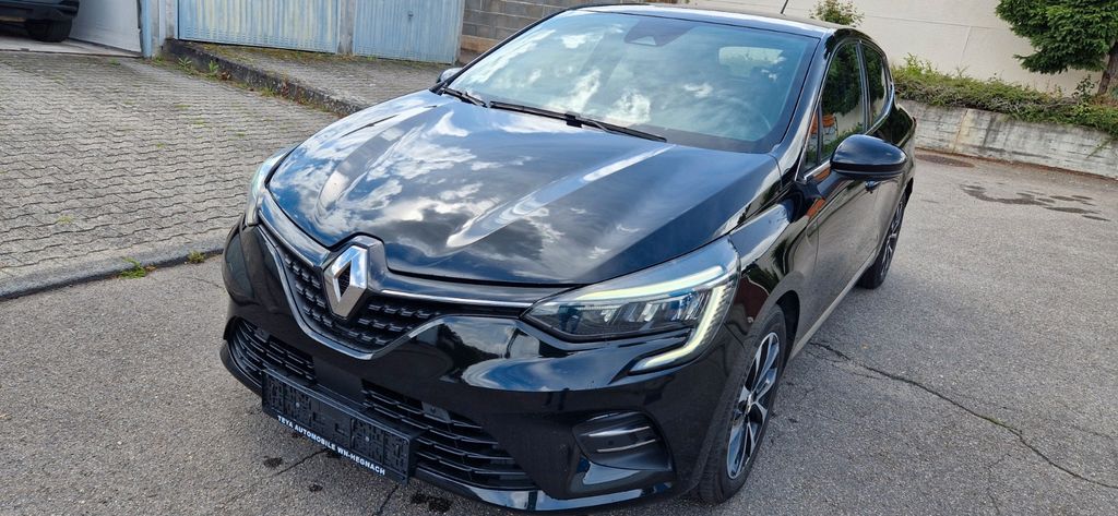 Renault Clio 153.000 km 9.800 &euro; Waiblingen OT Hegnach 71334