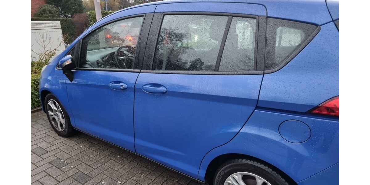 Ford B-Max 129.287 km 6.850 &euro; Mülheim 