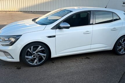 Renault Megane 128.000 km 15.799 &euro; Fellbach bei Stuttgart 70736