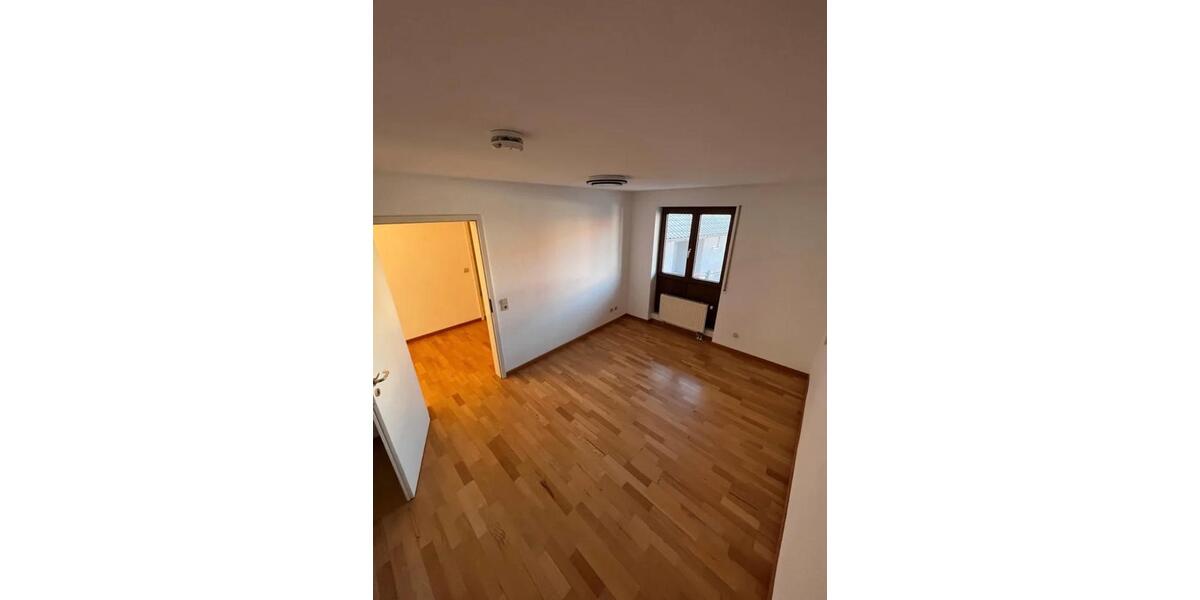 Maisonettenwohnung Böblingen - 3 Zimmer, 85 m&sup2;, 1.540&euro; | Angebot:27579817