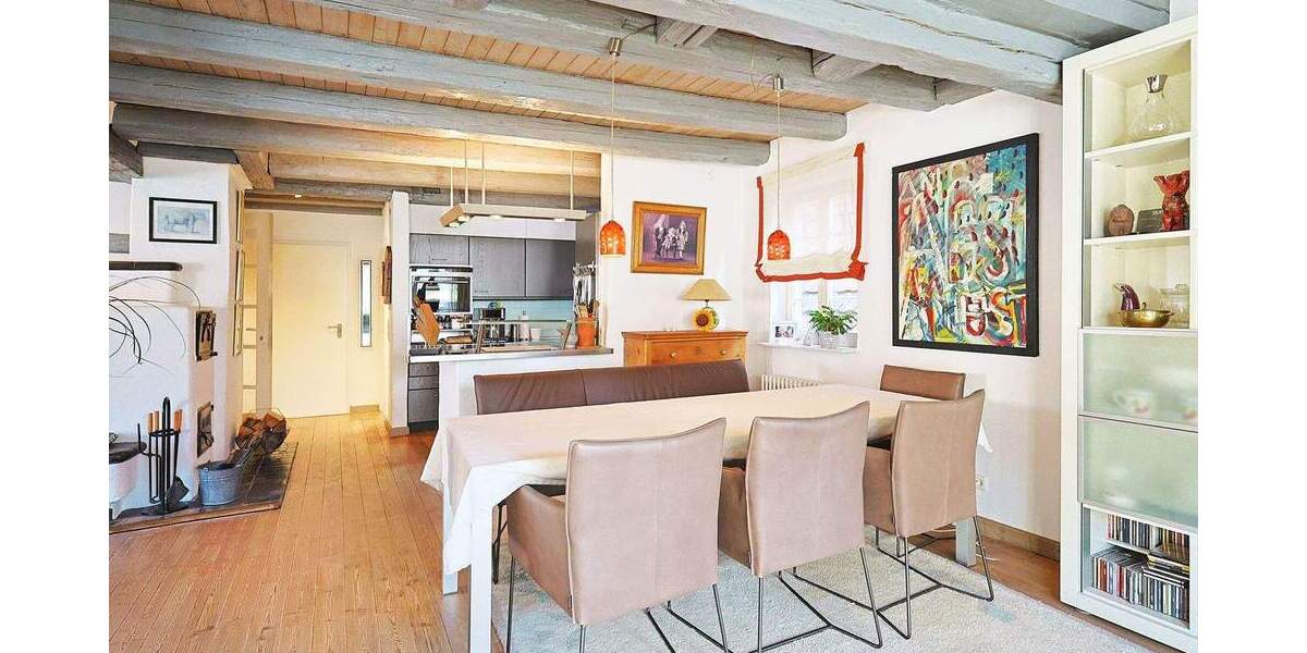 Doppelhaushälfte Ehningen - 4 Zimmer, 135 m&sup2;, 1.755&euro; | Angebot:25603660