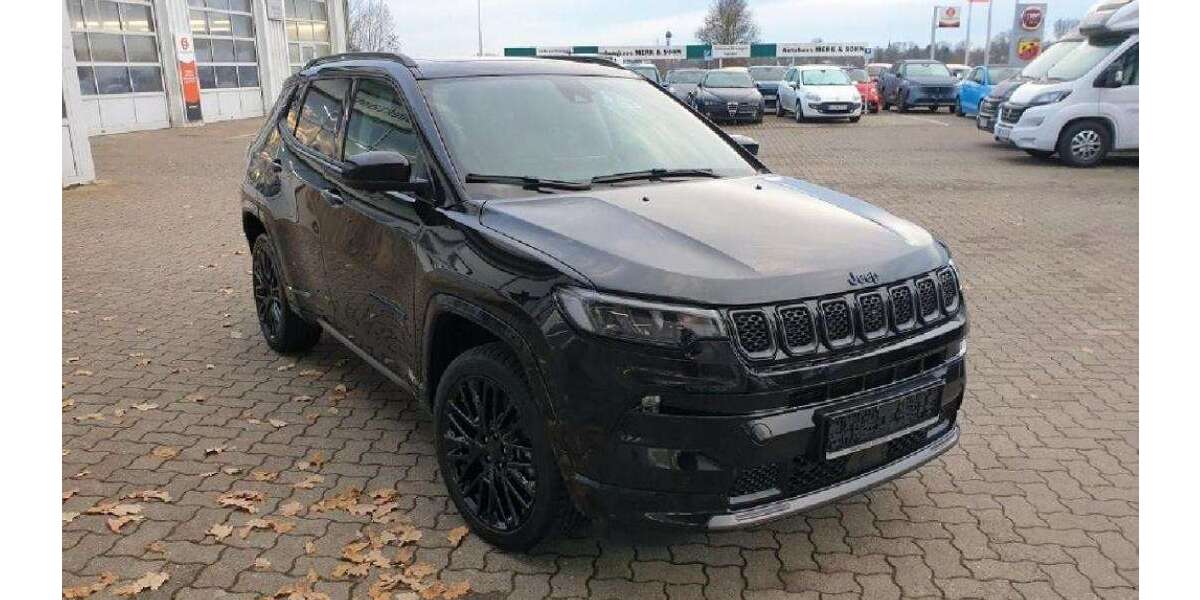 Jeep Compass 19.956 km 31.800 &euro; Esslingen 73734