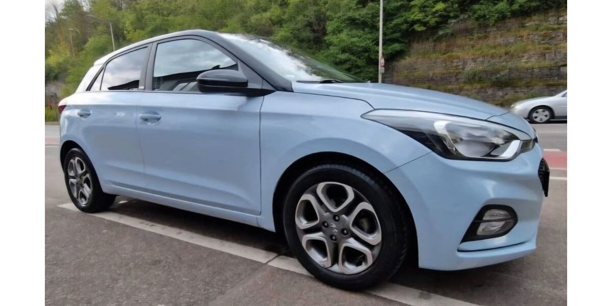 Hyundai i20 45.000 km 12.600 &euro; Markgröningen 71706