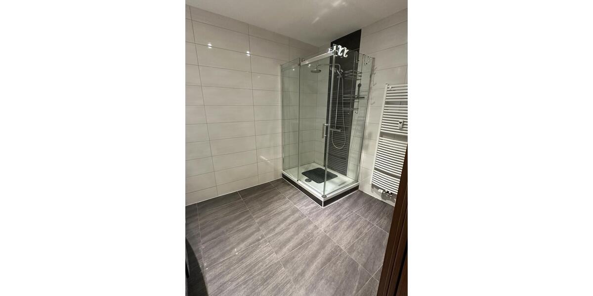 Etagenwohnung Pforzheim Eutingen - 4 Zimmer, 140 m&sup2;, 1.150&euro; | Angebot:27598166