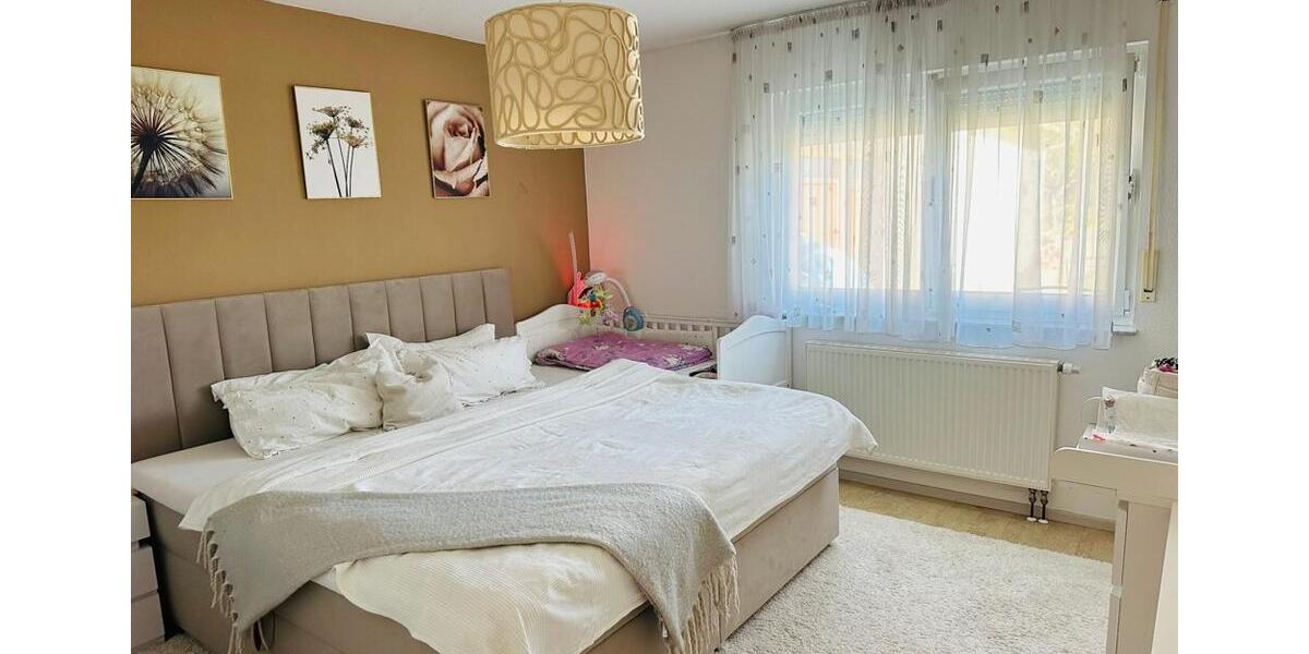 Einfamilienhaus Sersheim - 6 Zimmer, 160 m&sup2;, 1.850&euro; | Angebot:26253378