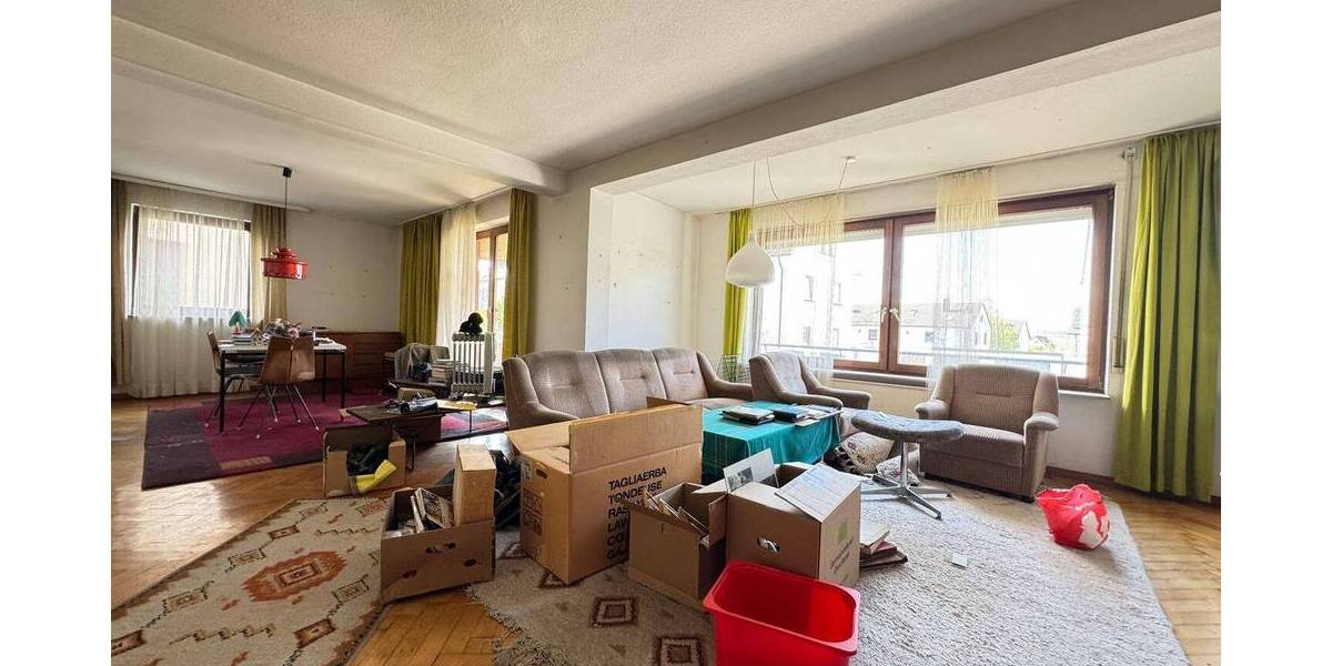 Mehrfamilienhaus, Wohnhaus Sindelfingen Mitte - 6 Zimmer, 128 m&sup2;, 529.000&euro; | Angebot:26361237