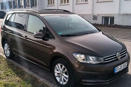 VW Touran 139.001 km 15.000 &euro; Leinfelden-Echterdingen 70771