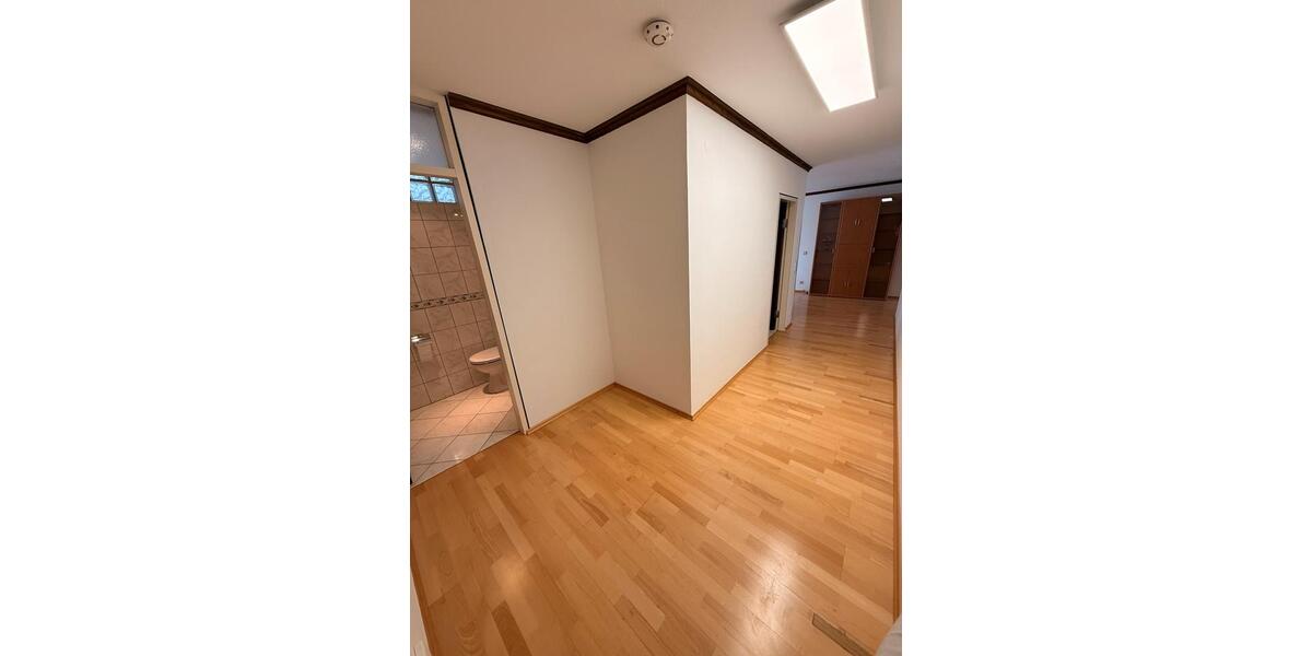 Etagenwohnung Calw - 3.5 Zimmer, 95 m&sup2;, 800&euro; | Angebot:25976198