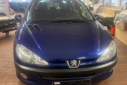 Peugeot 206 79.100 km 2.490 € Stuttgart 70439