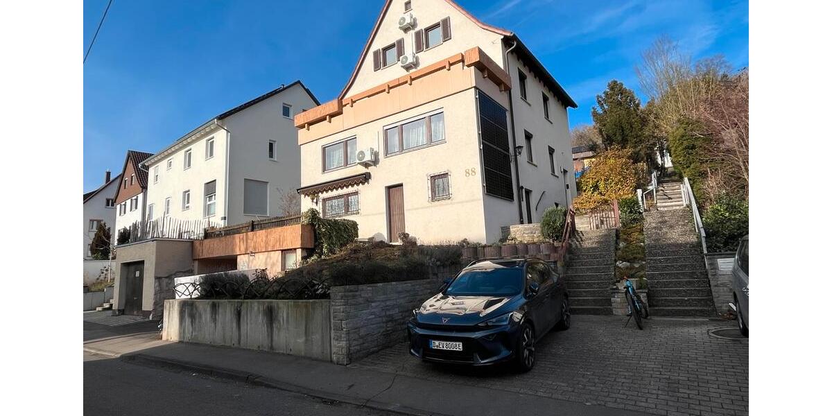Erdgeschoßwohnung Esslingen am Neckar Oberesslingen - 3 Zimmer, 80 m&sup2;, 1.000&euro; | Angebot:24838098