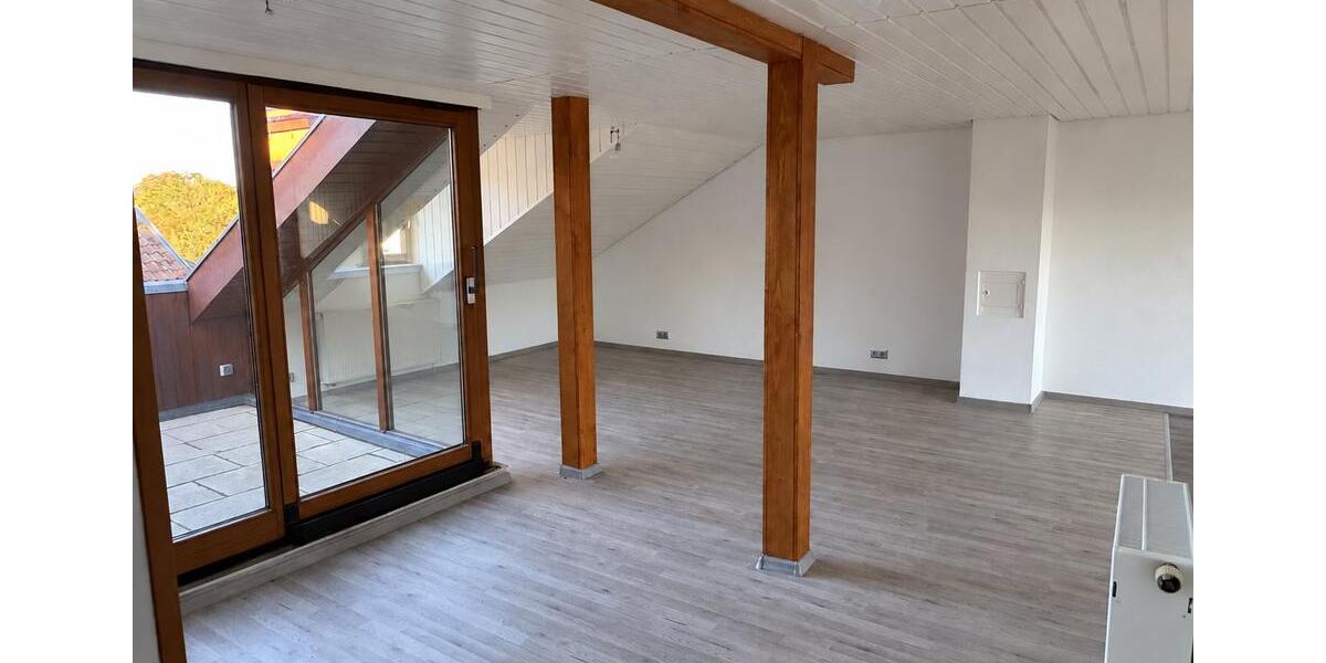 Dachgeschoßwohnung Pforzheim - 2 Zimmer, 72 m&sup2;, 658&euro; | Angebot:27587412