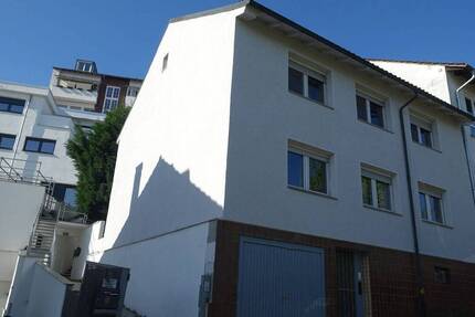 großzügiges 1-2 Familienhaus in zentraler Lage 7 zimmer
