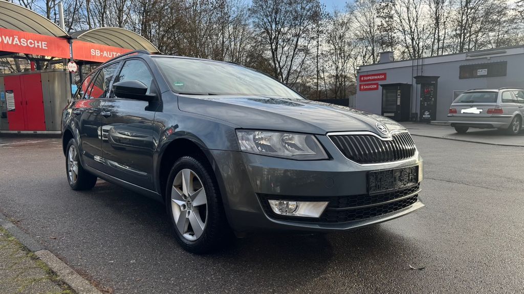 Skoda Octavia 242.500 km 6.899 &euro; Sindelfingen 71067