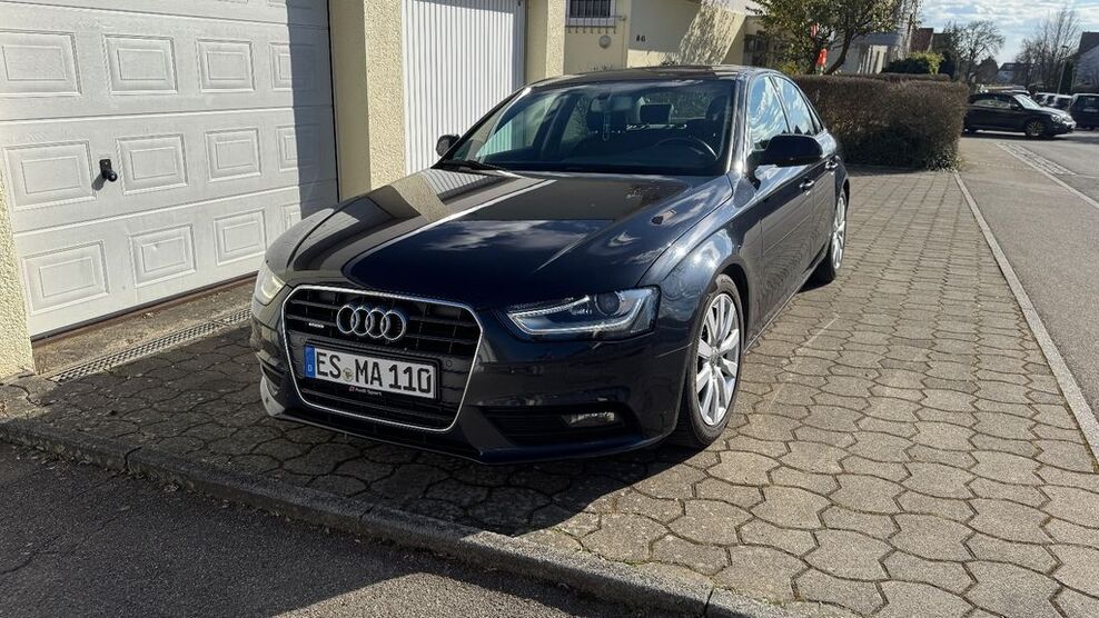 Audi A4 153.000 km 11.800 € Ostfildern 73760