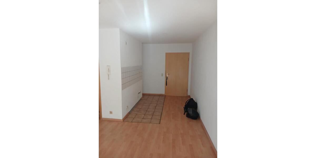 Etagenwohnung Pforzheim Eutingen - 1 Zimmer, 29 m&sup2;, 380&euro; | Angebot:27584055