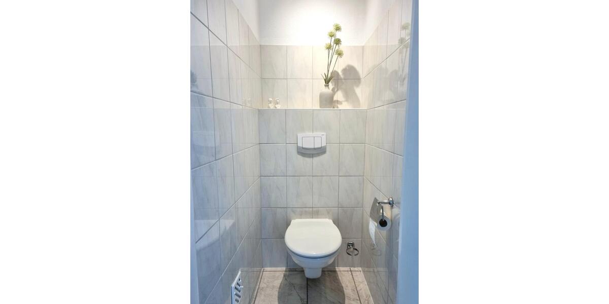 Dachgeschoßwohnung Stuttgart Stuttgart-West - 2 Zimmer, 55 m&sup2;, 290.000&euro; | Angebot:27046351