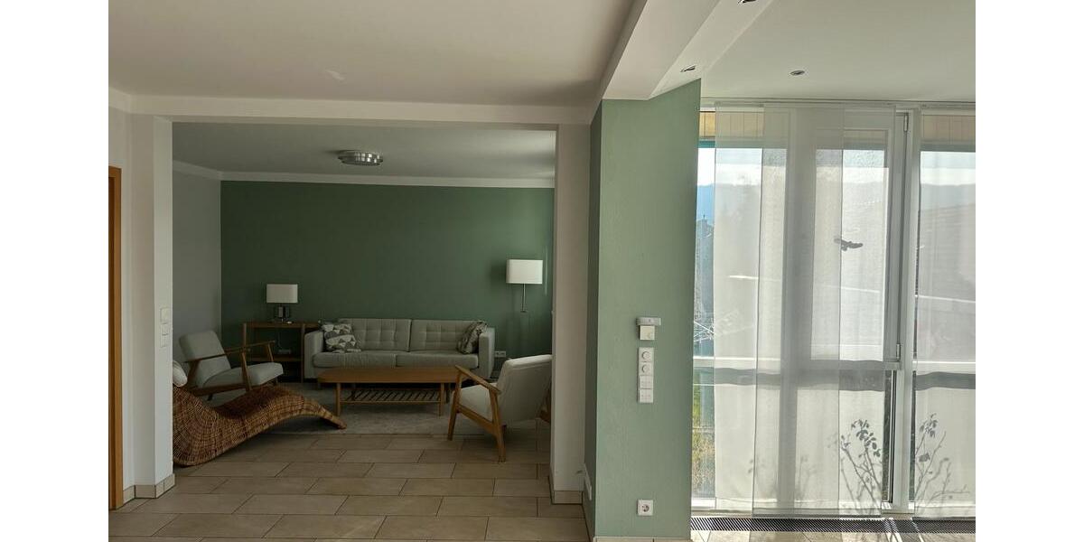 Doppelhaushälfte Reutlingen Sondelfingen - 6 Zimmer, 187 m&sup2;, 2.300&euro; | Angebot:25281451