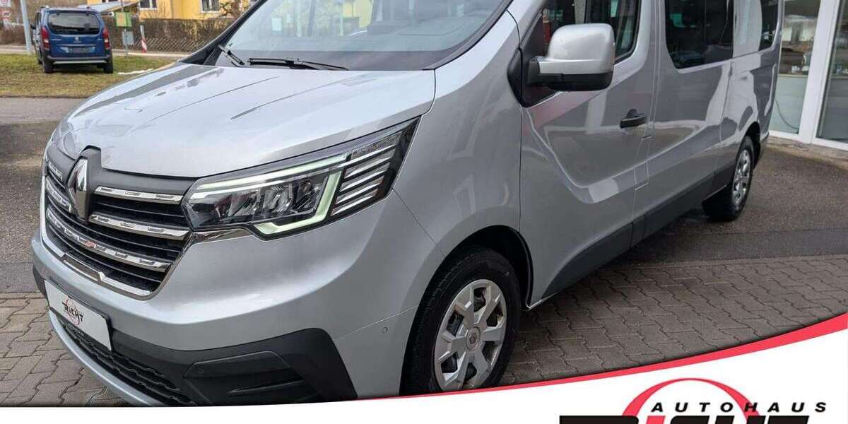 Renault Trafic 98.750 km 23.980 &euro; Leonberg 71229