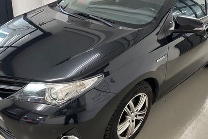 Toyota Auris 202.789 km 7.990 &euro; LEONBERG 71229