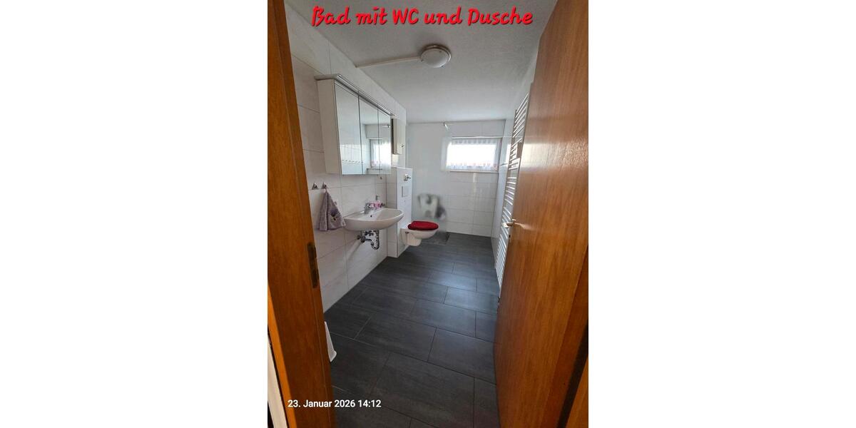 Etagenwohnung Freiberg am Neckar - 2.5 Zimmer, 77 m&sup2;, 285.000&euro; | Angebot:24701329