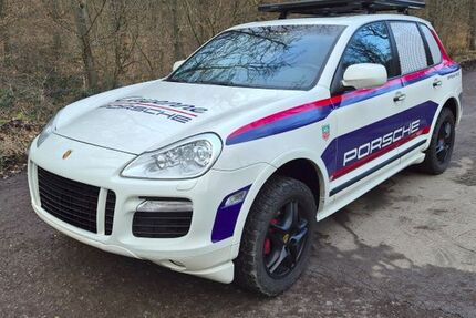 Porsche Cayenne 136.000 km 18.000 &euro; Leonberg 71229