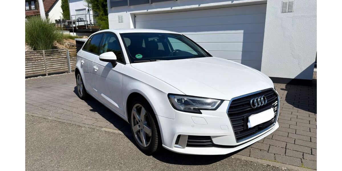Audi A3 209.000 km 13.500 &euro; Böblingen 71034
