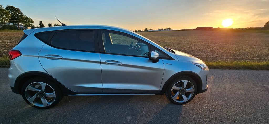 Ford Fiesta 53.000 km 15.950 &euro; Mühlacker 75417