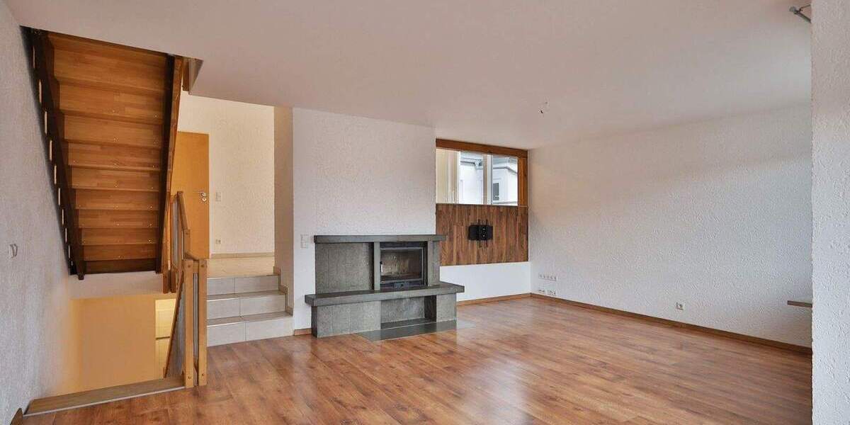 Doppelhaushälfte Weissach - 6 Zimmer, 160 m&sup2;, 550.000&euro; | Angebot:25771593
