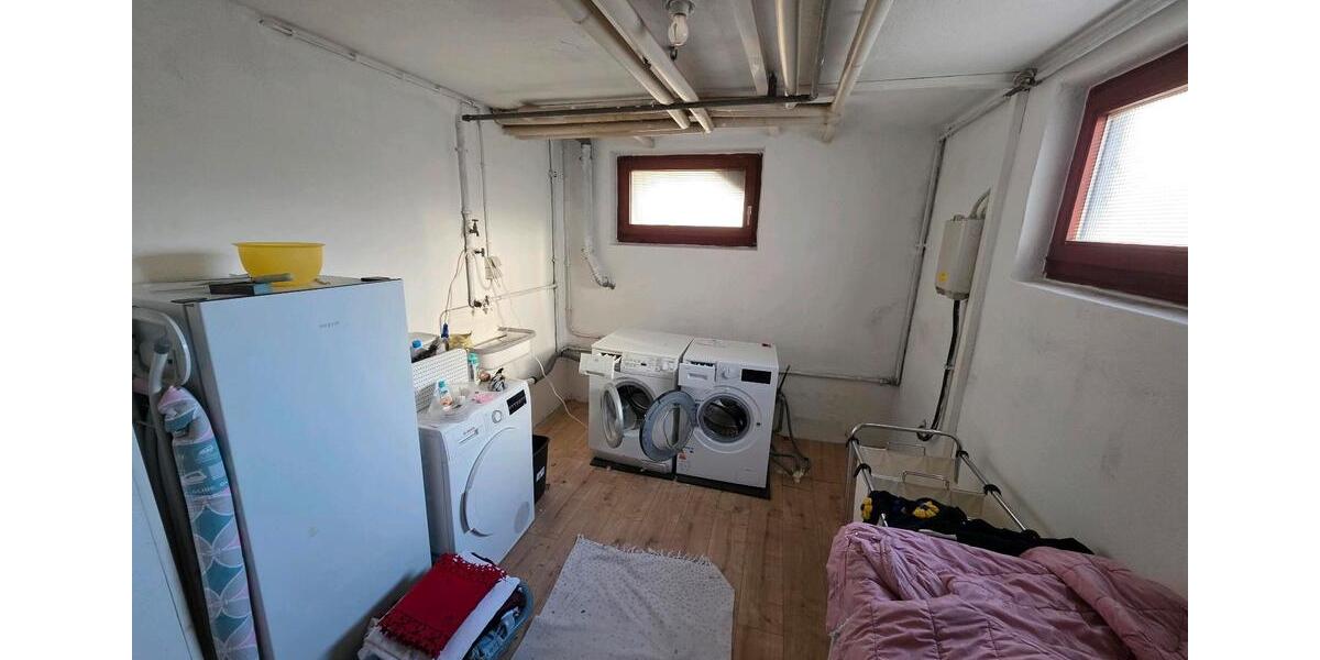 Einfamilienhaus Nufringen - 6 Zimmer, 163 m&sup2;, 2.200&euro; | Angebot:24640353