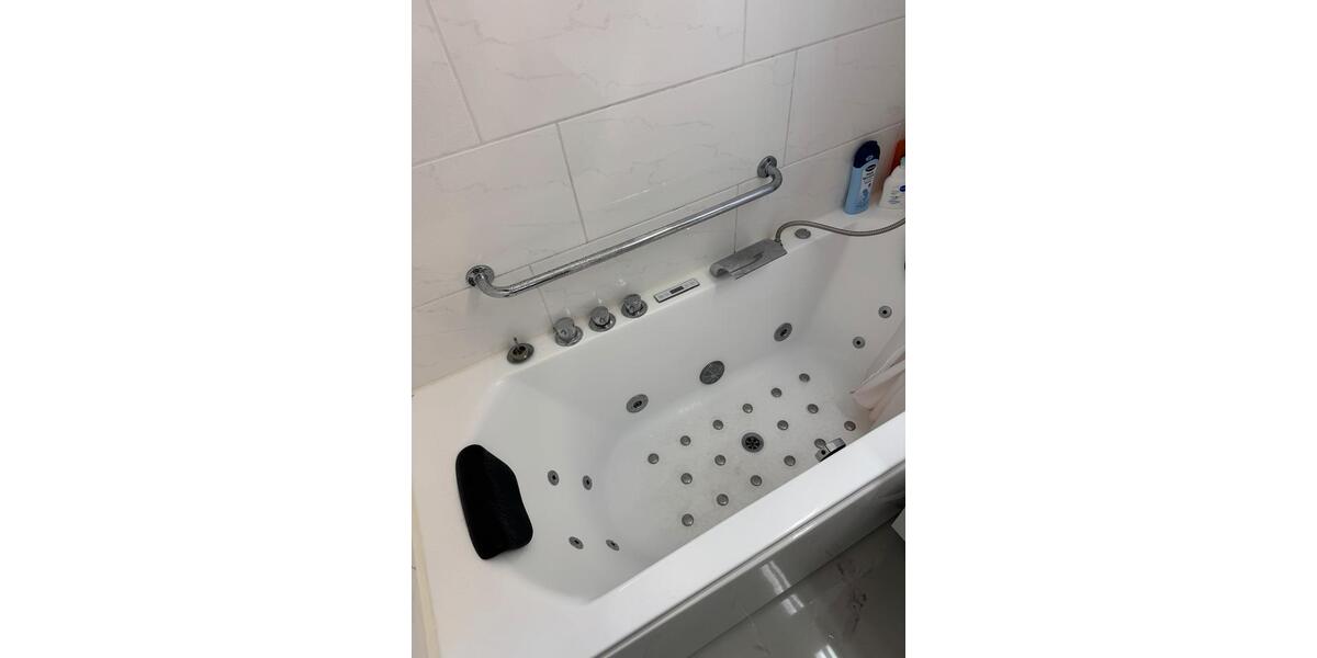 Etagenwohnung Kornwestheim - 2 Zimmer, 64 m&sup2;, 300.000&euro; | Angebot:26561656